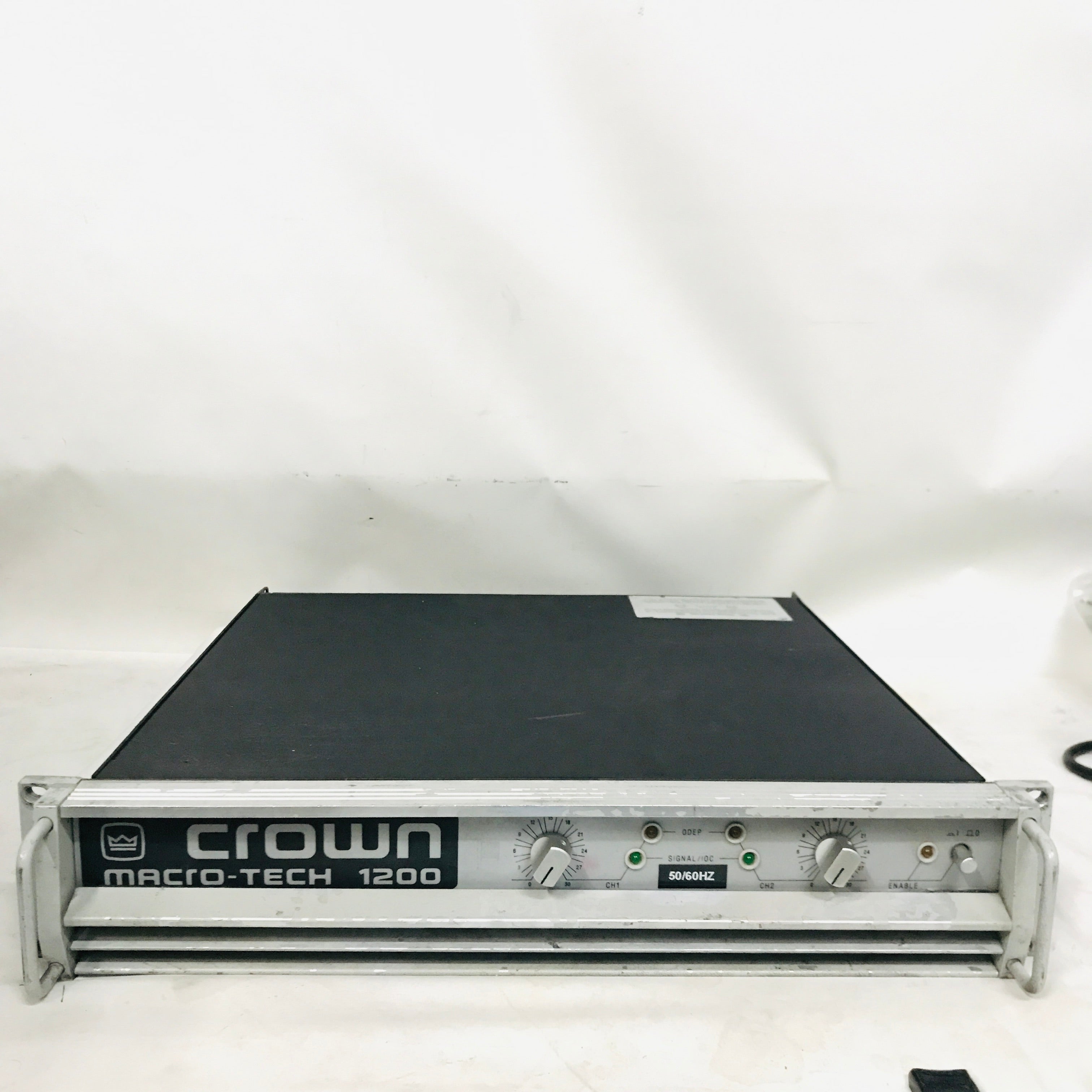 Crown Macro-Tech 1200 Professional Stereo Power Amplifier - USED #2